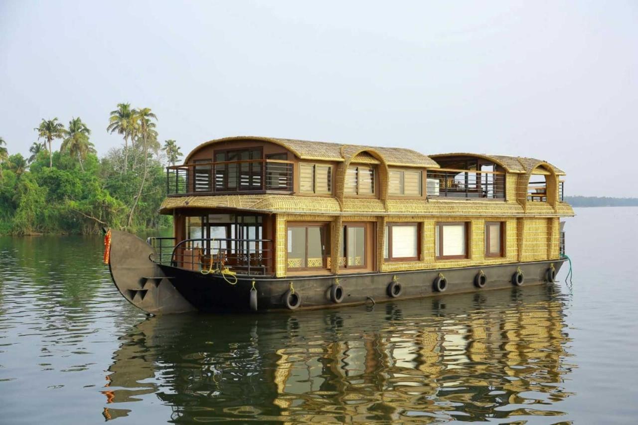Hotel Cosy Premium Houseboats Alappuzha Zewnętrze zdjęcie