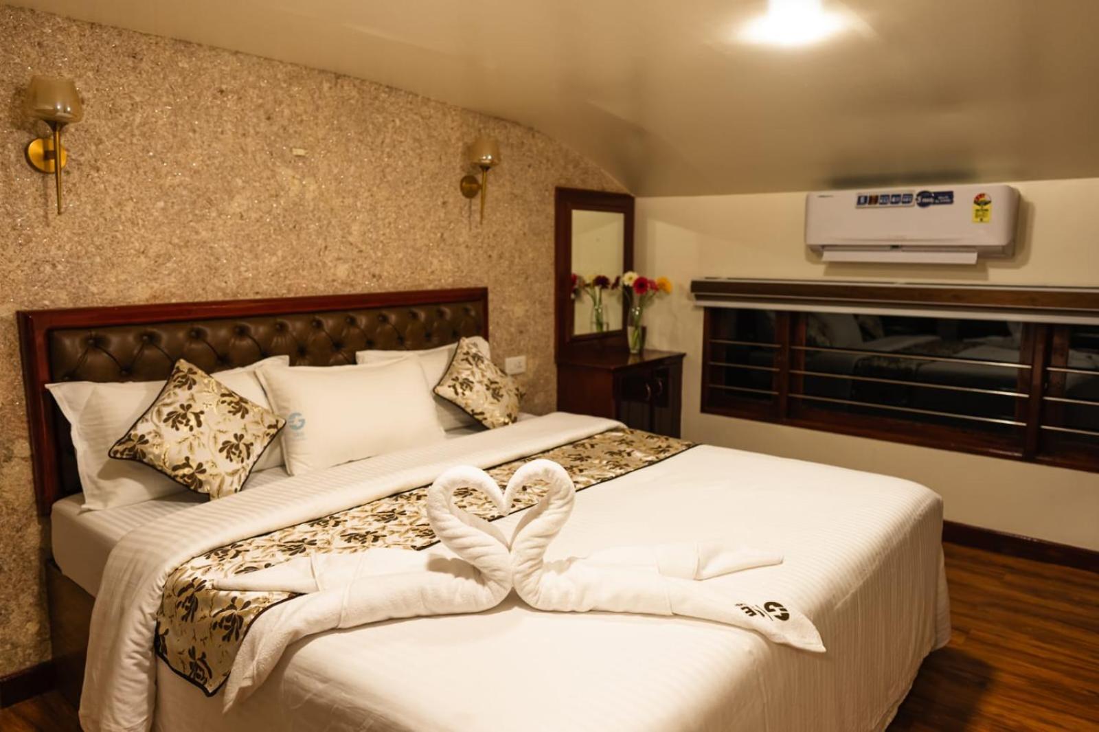 Hotel Cosy Premium Houseboats Alappuzha Zewnętrze zdjęcie