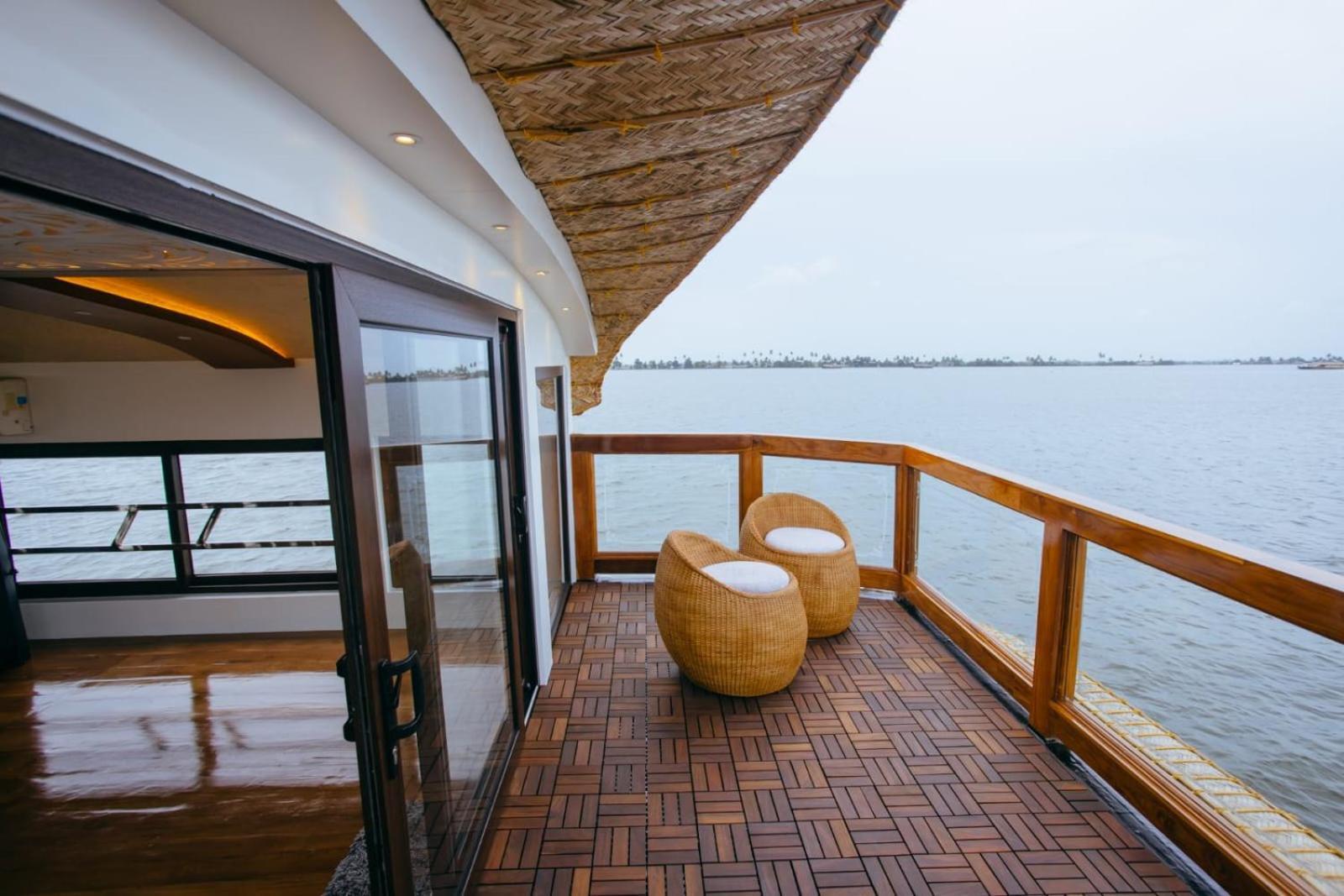 Hotel Cosy Premium Houseboats Alappuzha Zewnętrze zdjęcie