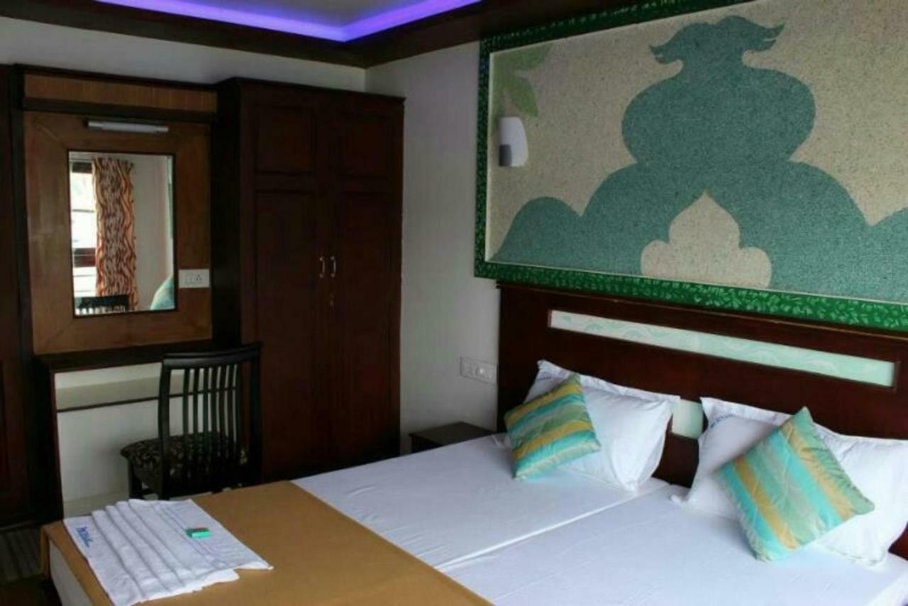 Hotel Cosy Premium Houseboats Alappuzha Zewnętrze zdjęcie