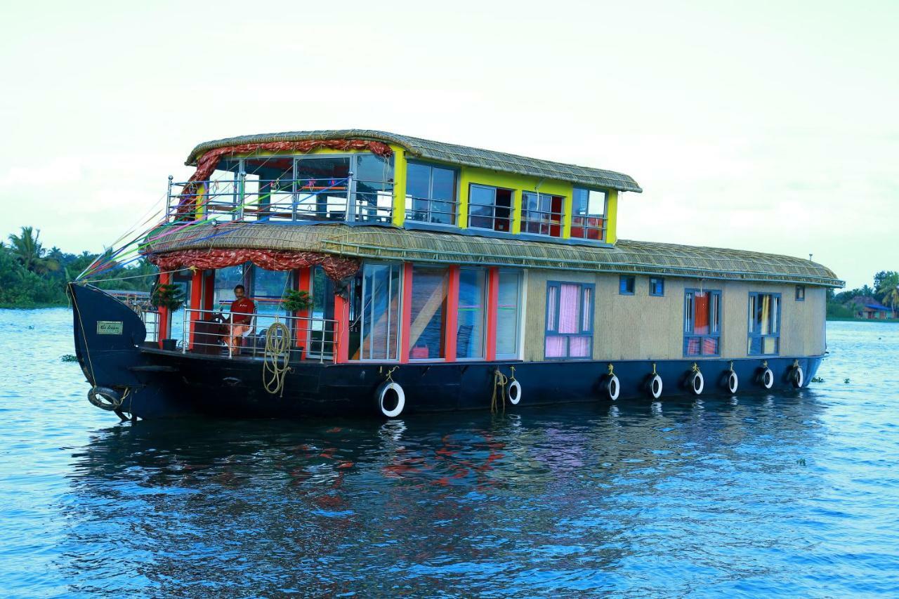 Hotel Cosy Premium Houseboats Alappuzha Zewnętrze zdjęcie
