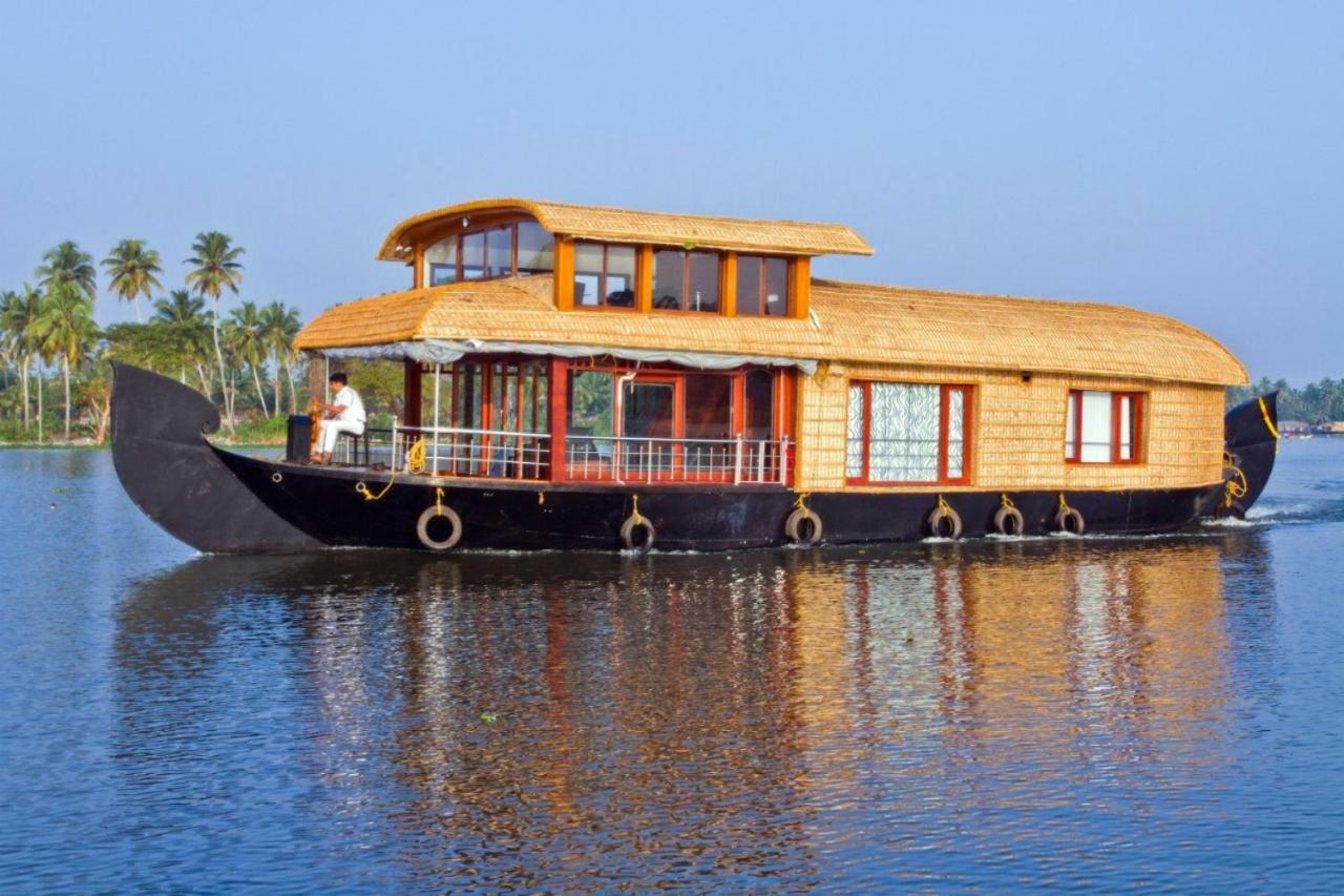 Hotel Cosy Premium Houseboats Alappuzha Zewnętrze zdjęcie