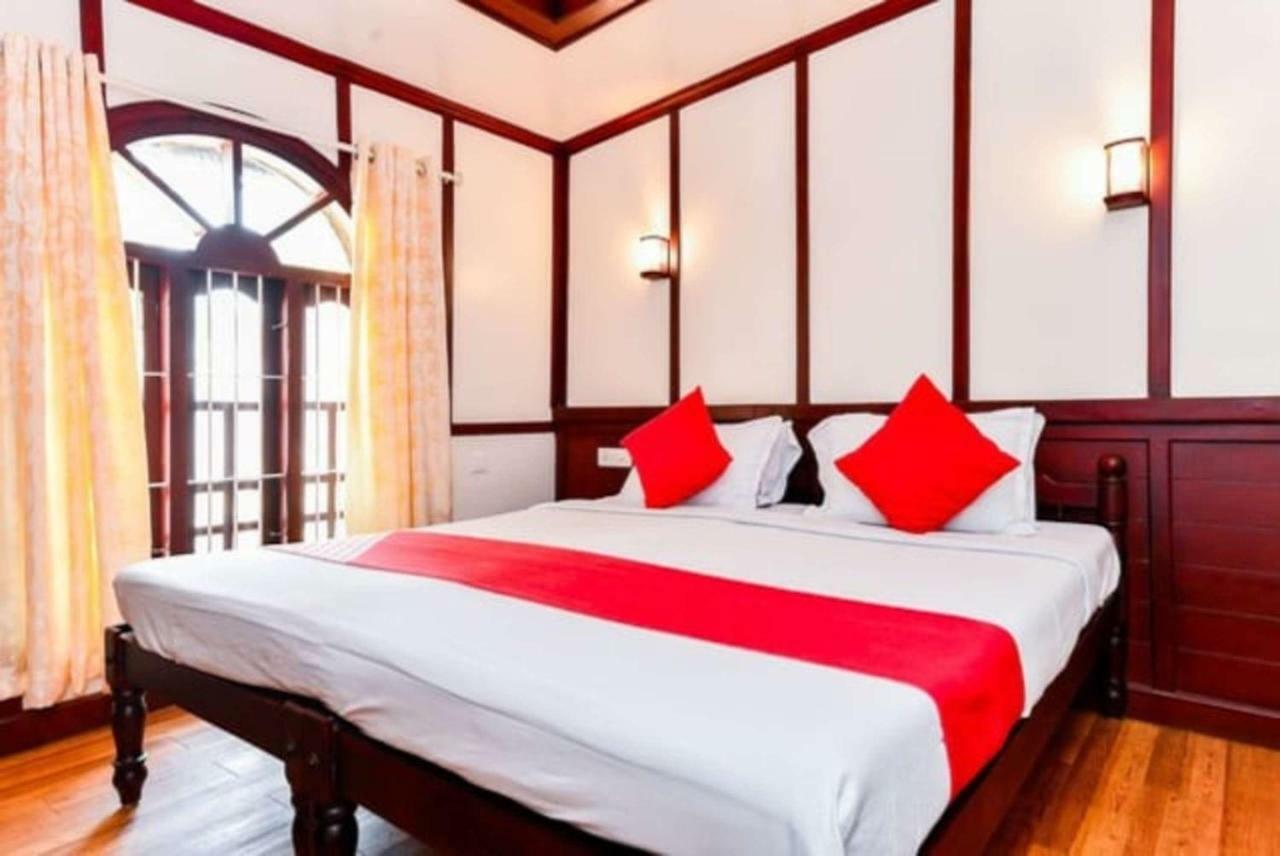 Hotel Cosy Premium Houseboats Alappuzha Zewnętrze zdjęcie