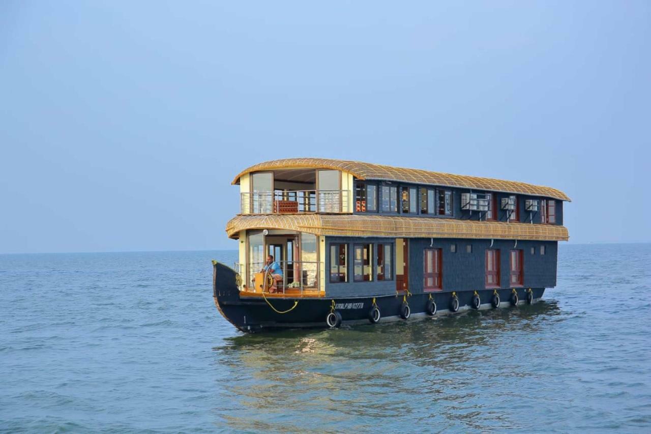 Hotel Cosy Premium Houseboats Alappuzha Zewnętrze zdjęcie