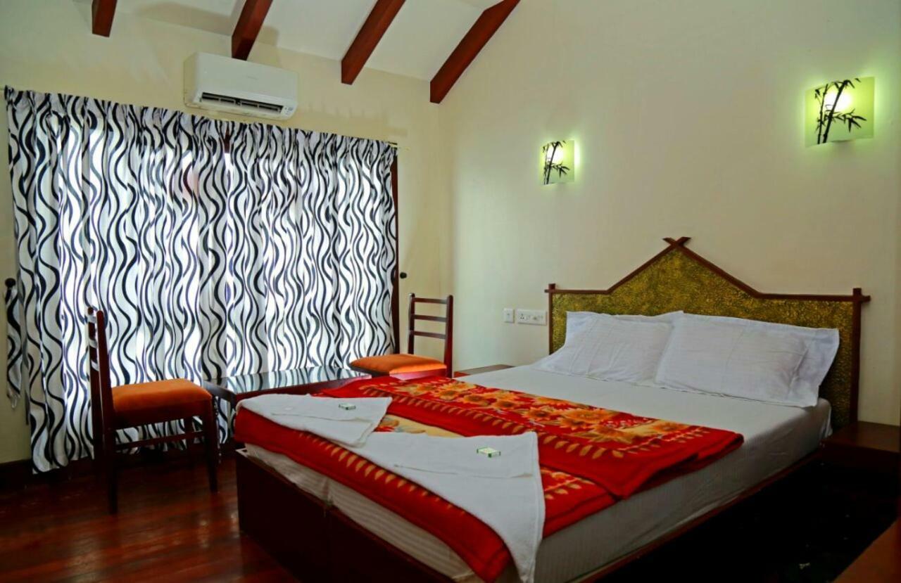 Hotel Cosy Premium Houseboats Alappuzha Zewnętrze zdjęcie
