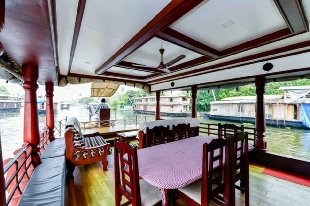 Hotel Cosy Premium Houseboats Alappuzha Zewnętrze zdjęcie