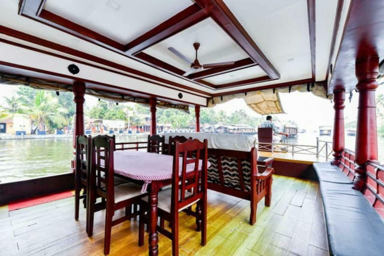Hotel Cosy Premium Houseboats Alappuzha Zewnętrze zdjęcie