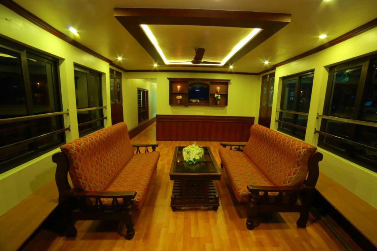 Hotel Cosy Premium Houseboats Alappuzha Zewnętrze zdjęcie