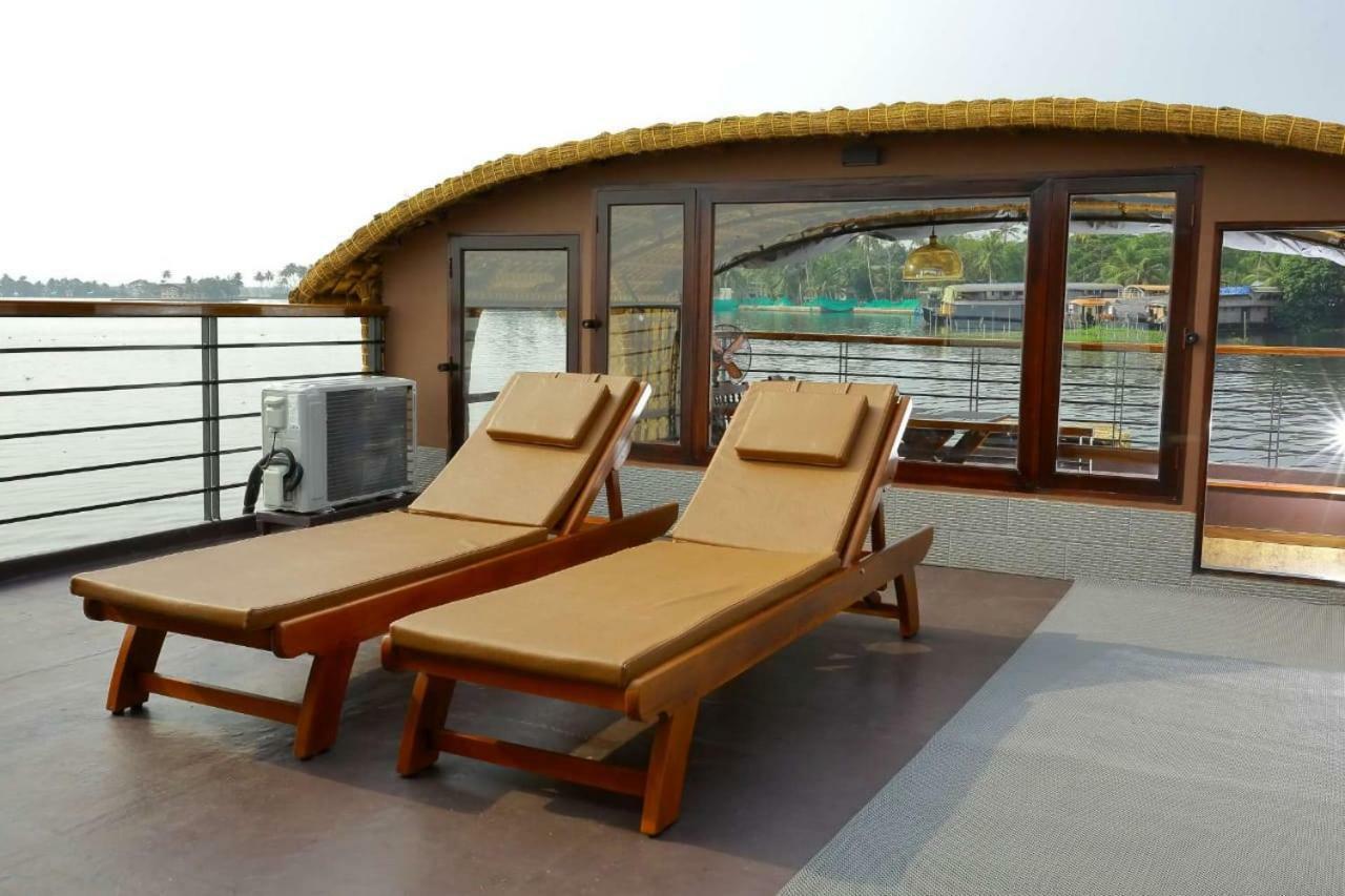 Hotel Cosy Premium Houseboats Alappuzha Zewnętrze zdjęcie