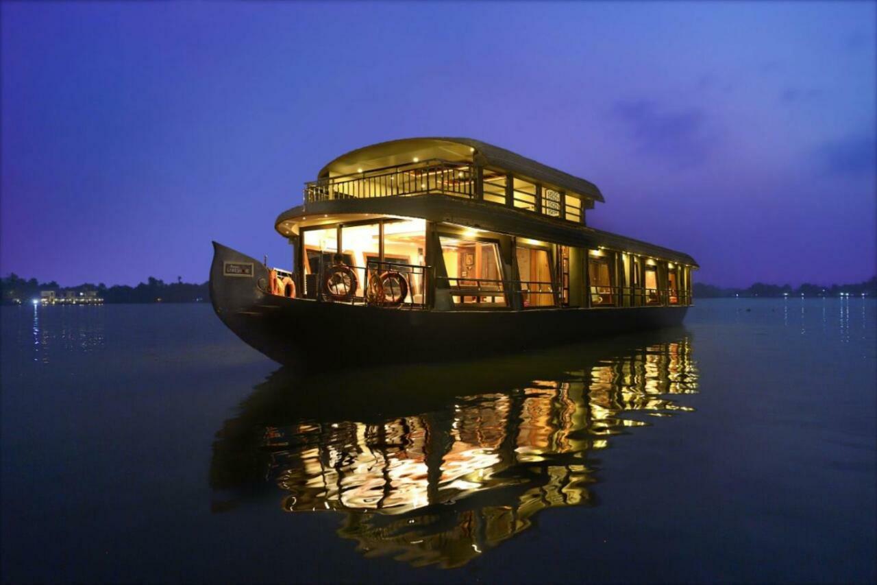 Hotel Cosy Premium Houseboats Alappuzha Zewnętrze zdjęcie