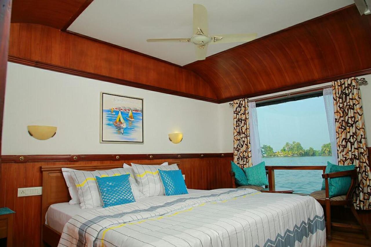 Hotel Cosy Premium Houseboats Alappuzha Zewnętrze zdjęcie