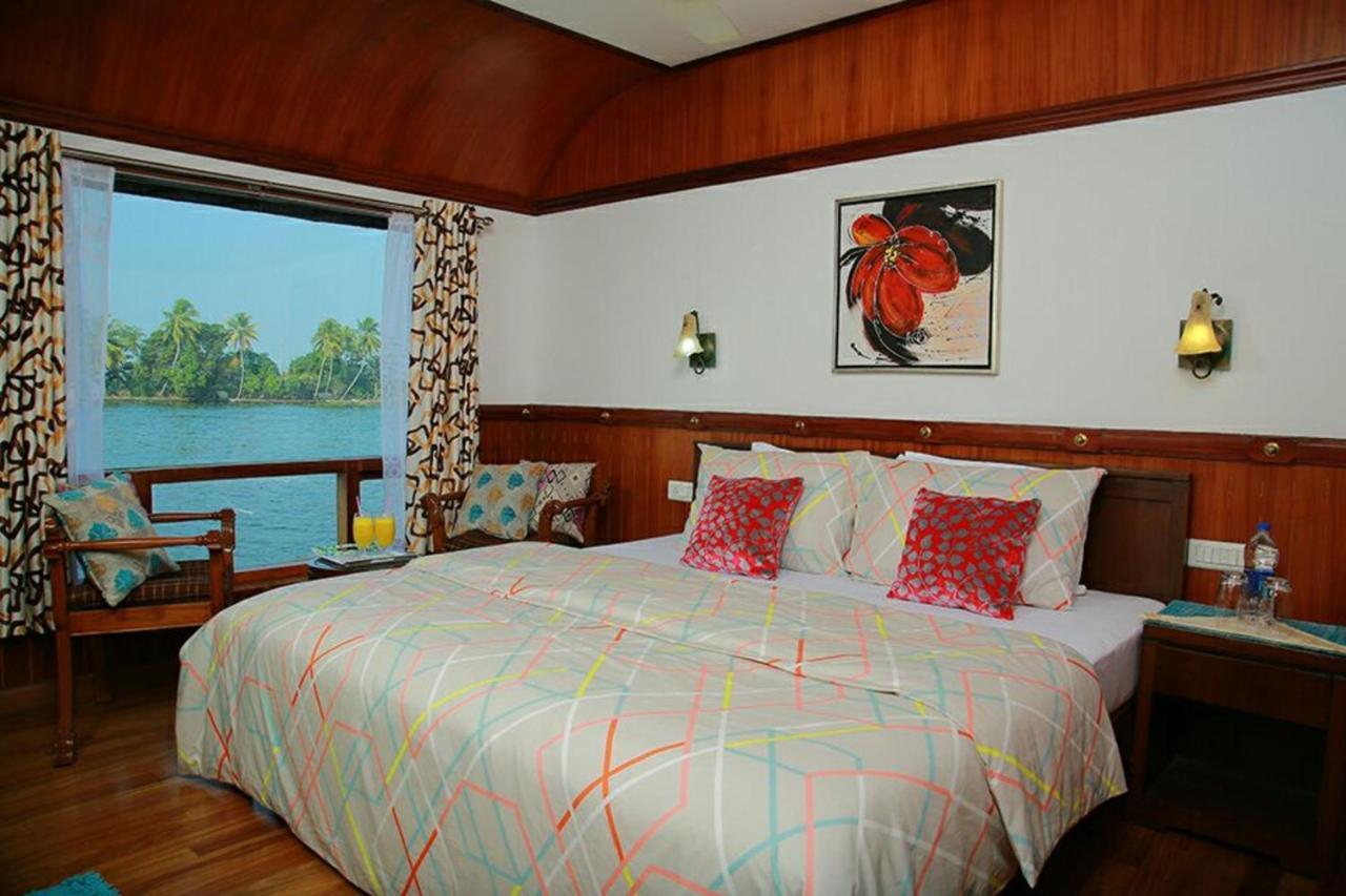 Hotel Cosy Premium Houseboats Alappuzha Zewnętrze zdjęcie